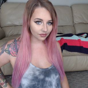 Model - Kelly Belle 6