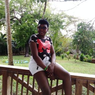 Model - Jacqueline Urudi influencer