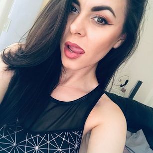 Model - BlackQueen69 heels