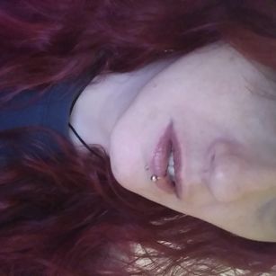 Model - Angela Hare 1