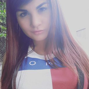 Model - Scarlet Purple young