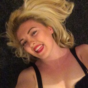 Model - GemmaBigBumUK 8