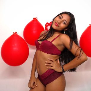 Model - Keira Lan  cum