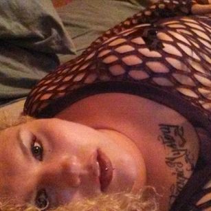Model - Mizz Lizz 5