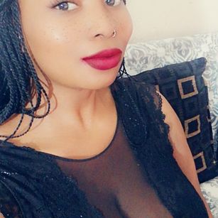 Model - LadyPearl98 BOOTY