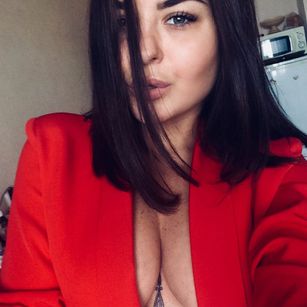 Model - Sharline_Clark beauty