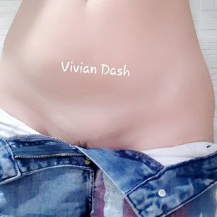 Model - ANAL QUEEN Vivian Dash bigbutt