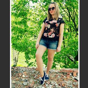 Model - Anastasia young