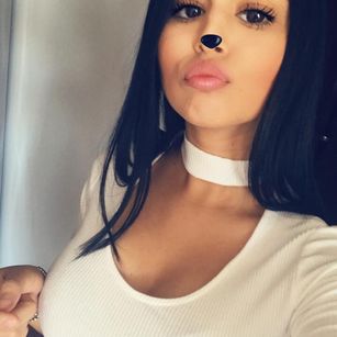 Model - Atena submissive