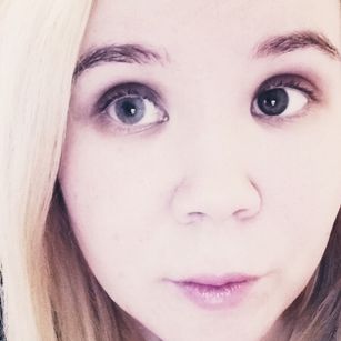 Model - Honey Sweet ass