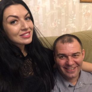 Model - MaxWoodmanAndValery pussy