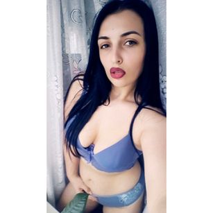 Model - BlackBakkardi boobs