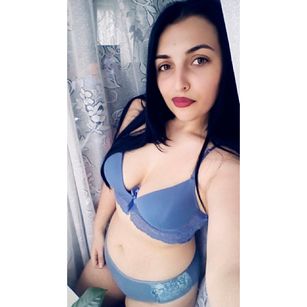 Model - BlackBakkardi bigboobs