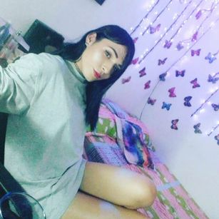 Model - samantha young