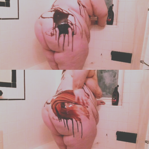 Model - Peachebuns fetish