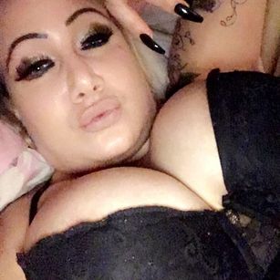 Model - BARBIE ROXXX BARBIEROXXX