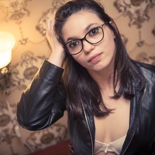 Model - LaraStorm foot