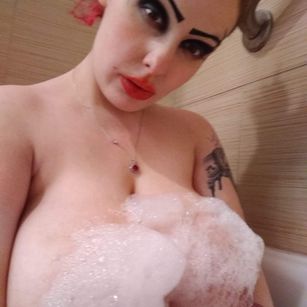 Model - Katrina Marie smoking