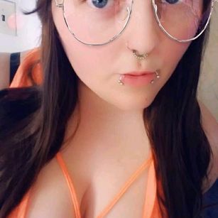 Model - plussizeprincess plussize