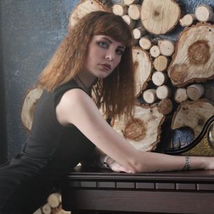 Model - AmandaShy tits