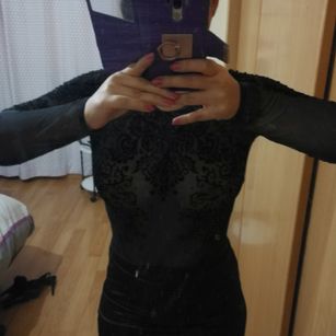 Model - shira exotica