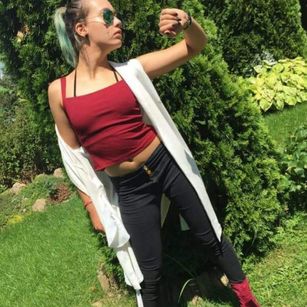 Model - Artemisgod18 dildo