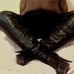 Model - Hardnipples bigboobs