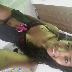 Model - nathi hastcorazon