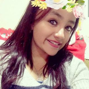 Model - ana cooper cum