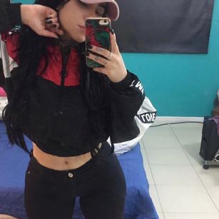 Model - Srta_Roja cute