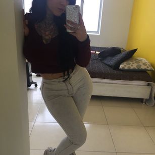 Model - Srta_Roja toys