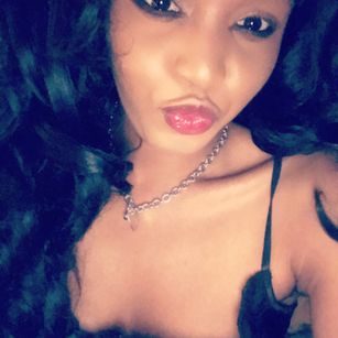 Model - Queenxoxo1 Seductive