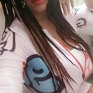 Model - Roxi Red XXX 20club