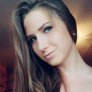 Model - Julia Sweety 3