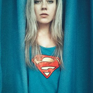 Model - Victoria girl