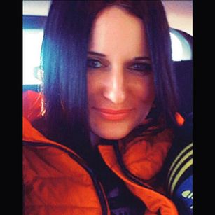 Model - Amaanda0 nails