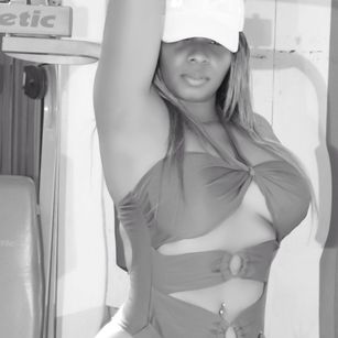 Model - keila brava 4