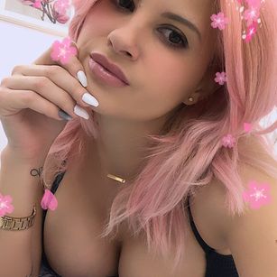 Model - KriztalJessica tits