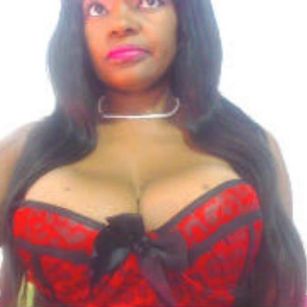 Model - VaVaaVoom bigass