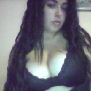 Model - JuliannaHot666 bigboobs