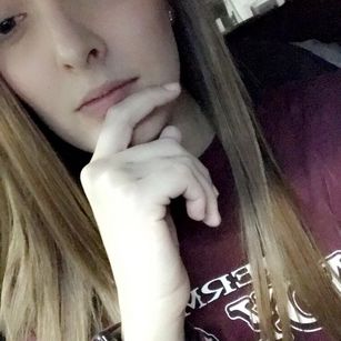 Model - Makayla sexy