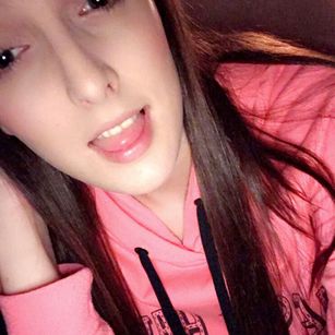 Model - Makayla college