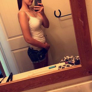 Model - Makayla sexy