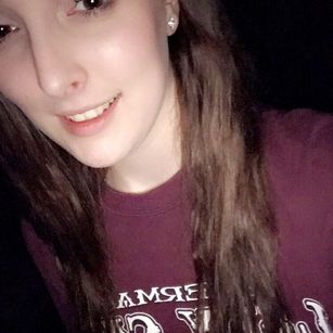 Model - Makayla college