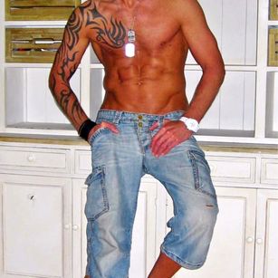 Model - Mark Andre 8