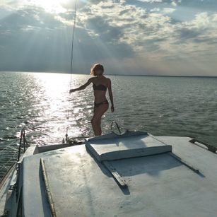 Model - luna_ stockings