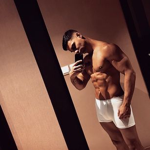 Model - StarGuyzz gay