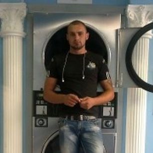 Model - Giovanni XXX 4