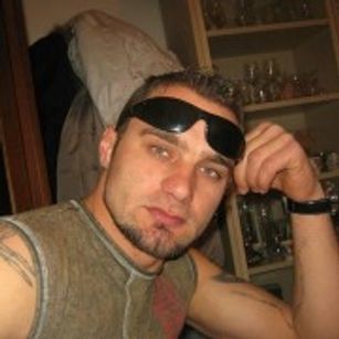 Model - Giovanni XXX 5