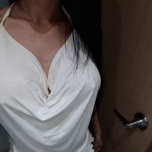 Model - Karol Meyer LOVENSE